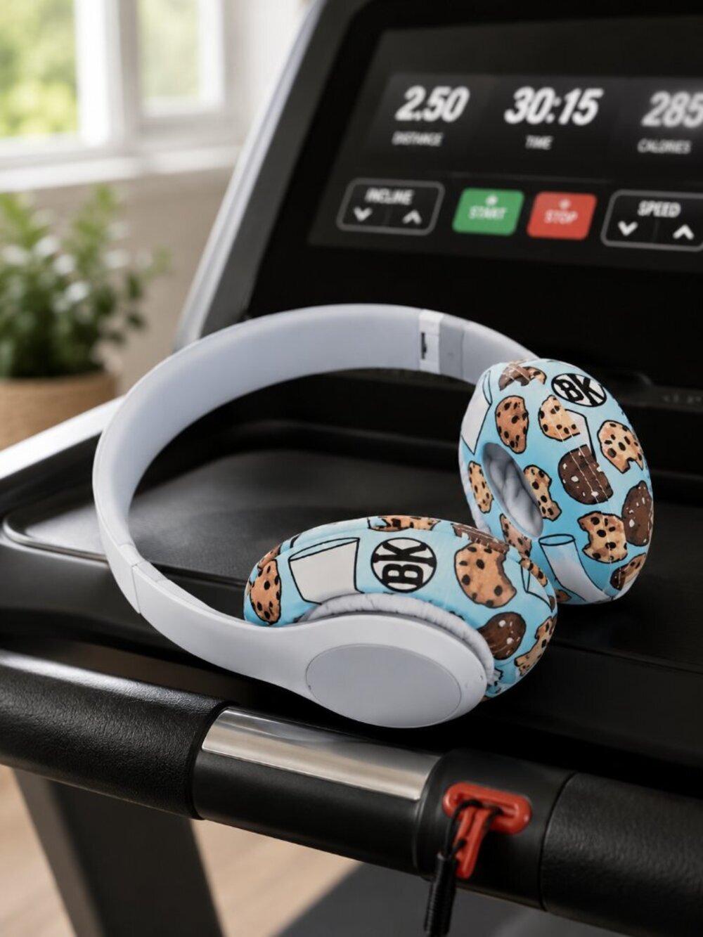 Beat Kicks Headphone Covers - Milk N Cookies -Protective, Washable, Reg Size New